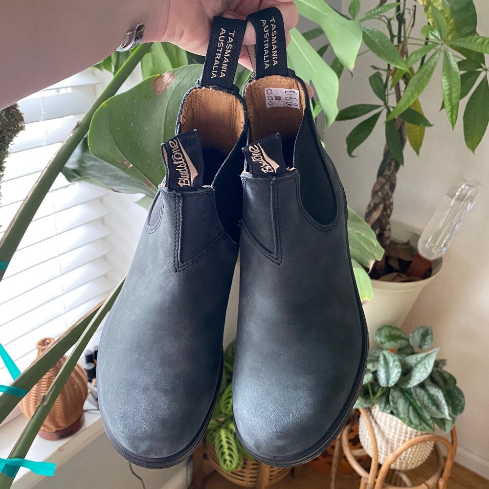 Blundstone Chelsea boot